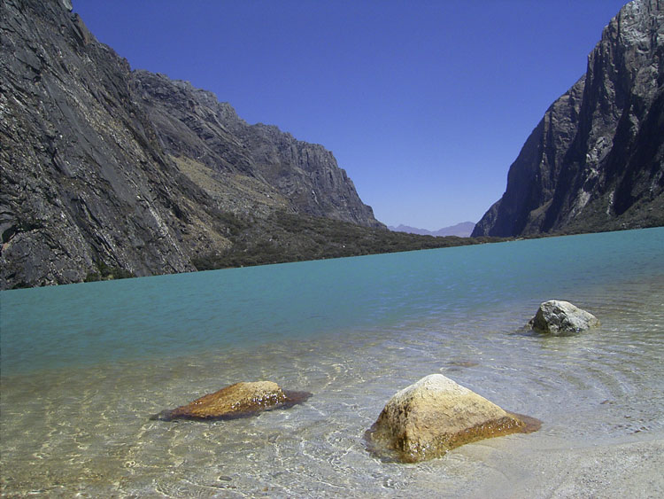 Laguna de Llanganuco 